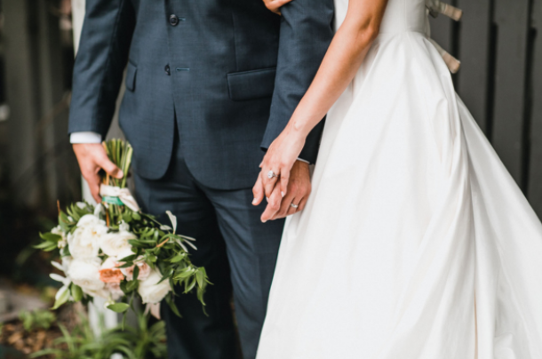 Wedding Content Creation Etiquette: How to Capture the Moment Without Stealing the Spotlight